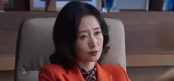 全程脸色惨白眉头紧皱48岁刘敏涛带来实力般教科书式演技