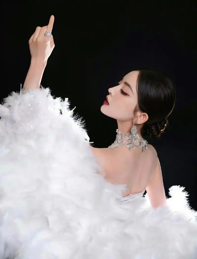 古力娜扎,无法用语言形容的美!