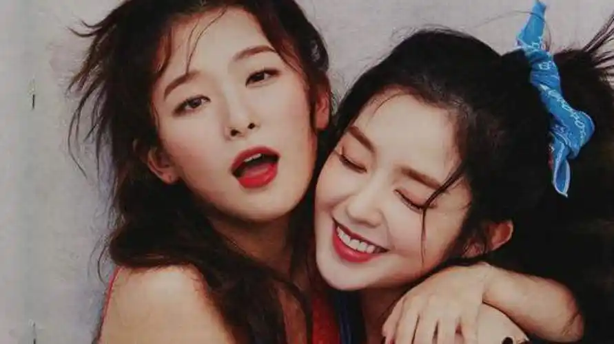 与red velvet的霸凌女(?)裴珠泫(irene)关系要好的内幕?