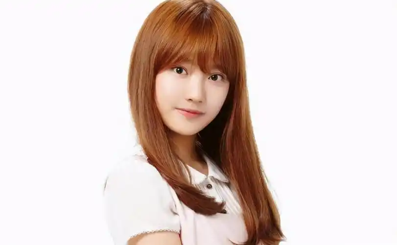 sm女团新成员曝光,18岁来自中国,网友:脸花了不少钱吧?