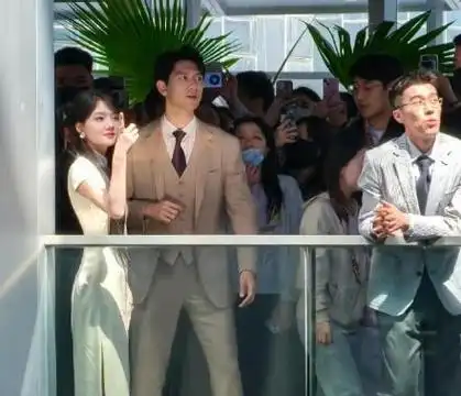 出道13年,搭档杨紫走红后不断下滑,一个月连扑两部剧?还要二搭