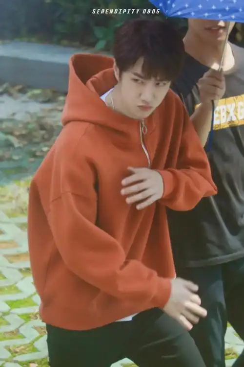 王一博 x 嘟嘟嘴02#王一博#这委屈巴巴的样子只有三岁吧,心都化了