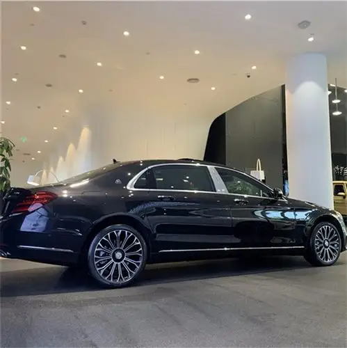 优雅外观20款奔驰迈巴赫s450性能新评测