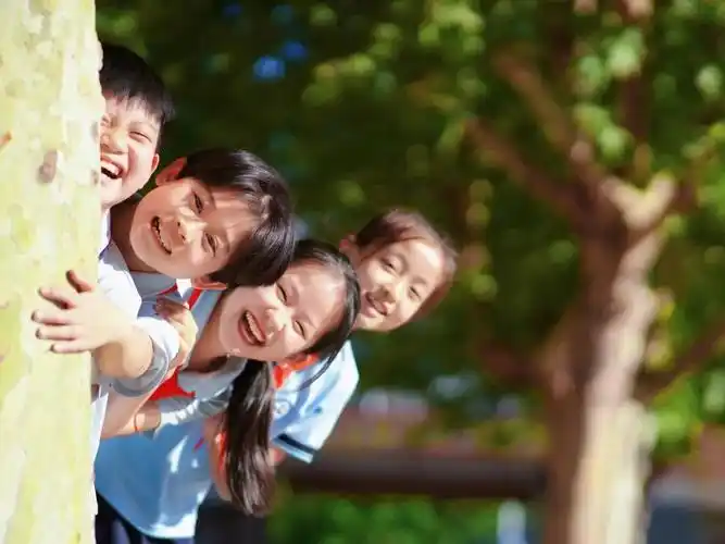 笑容渐显63··你阳光开朗的笑容是世上最灿烂的阳光▲滨海区创新街