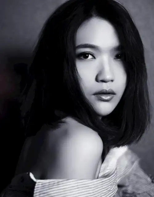 庄心妍超酷照片