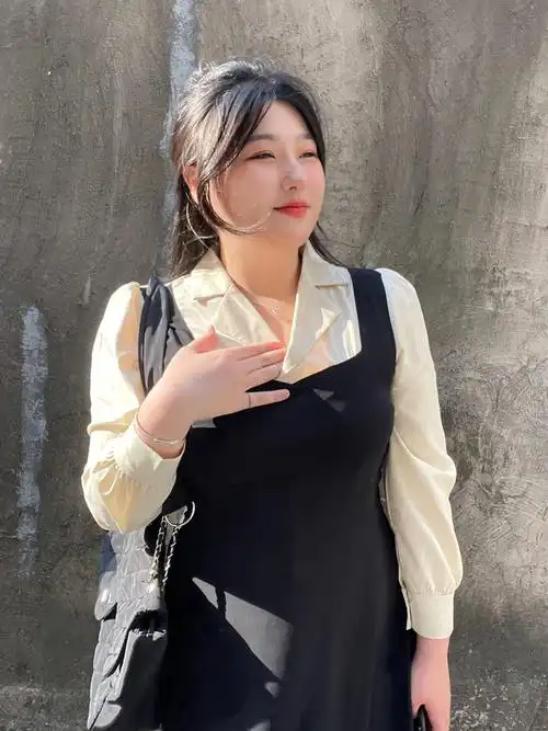 168cm150斤肉肉女孩的面试该怎么穿