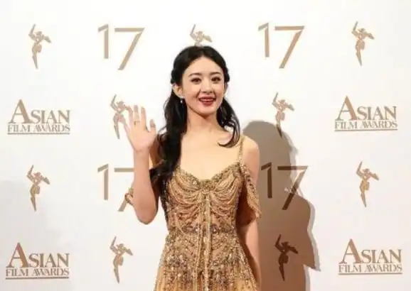 43岁范冰冰闪婚富豪男友其最新状态曝光网友震惊怎么这样了