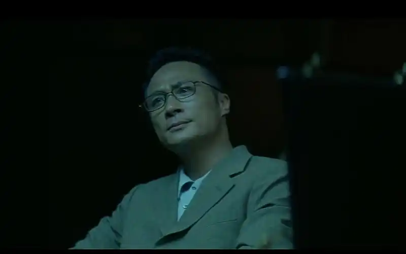 【无间道2】吴镇宇接任,2个电话搞定4个大佬_哔哩哔哩_bilibili