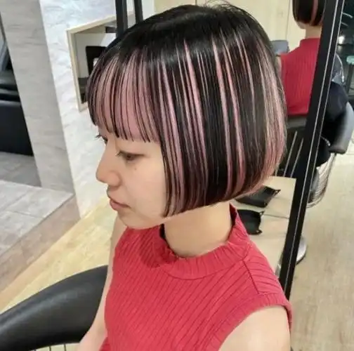 短发怎么染头发呢?挑染,耳边染,线条染等等,这几款染发造型,不仅发色