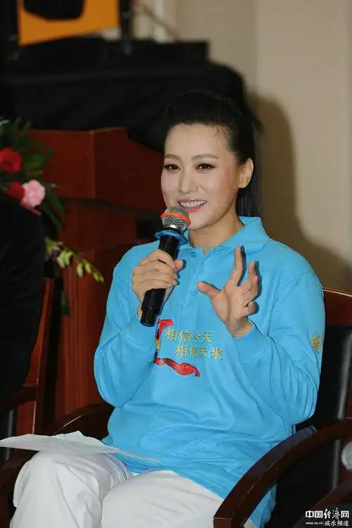 谭晶jing tan的图片