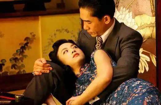 原创色戒上映17年梁朝伟和汤唯的牺牲远远不止是假戏真做