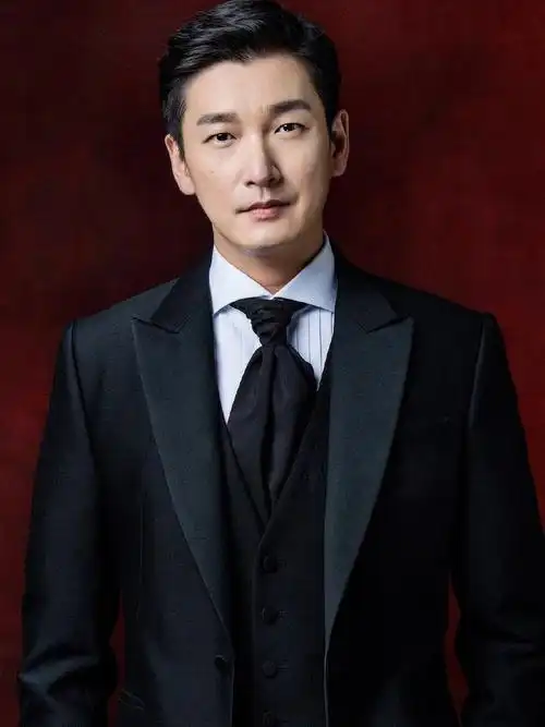 曹承佑,cillian murphy, 最近发现自己被圈粉的两位演员风格都属于