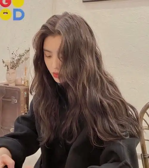 长发女生烫木马蛋卷头美到想不到懒人必备,中长发图片,发型图片