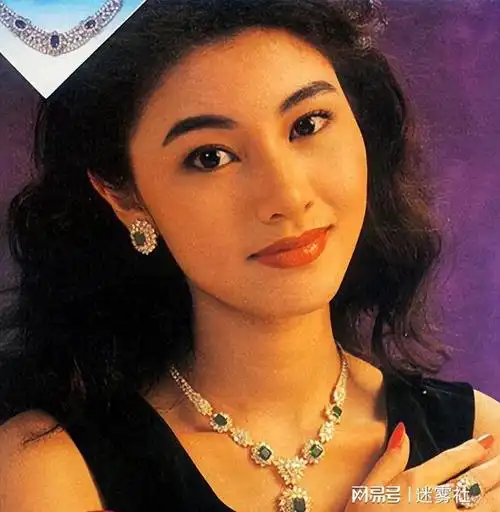 在蛇蝎美人李嘉欣身上将现世报体现得淋漓尽致