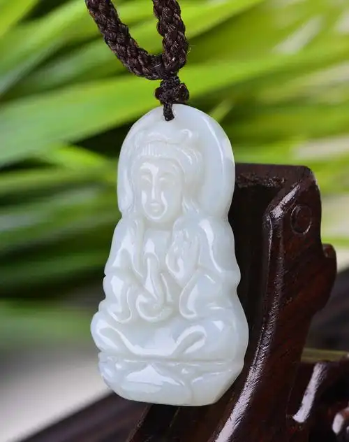 和田玉观音护平安项链附证书