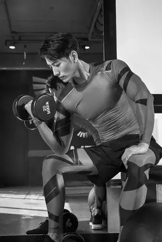 张峻宁坚持健身是一种人生态度