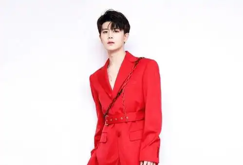 2020年最火的4位男星,王一博流量实力双在线,肖战是最大的惊喜