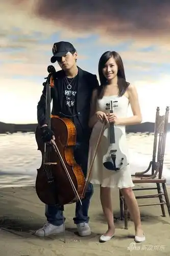 周杰伦盛赞师妹袁咏琳才华对唱金曲mv首播图