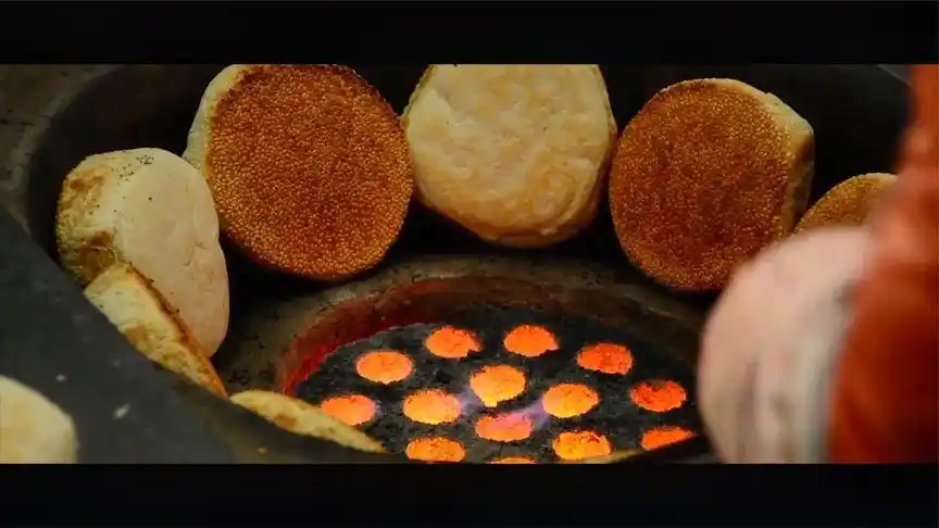登封美食焦盖烧饼