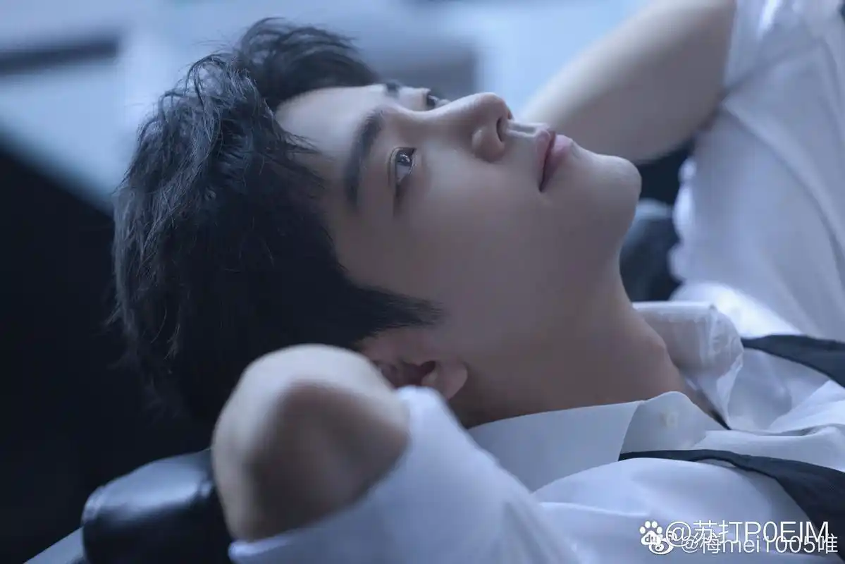 肖战盛阳#  肖战盛阳#肖战骄阳伴我#  肖战骄阳伴我 肖战实力派演员