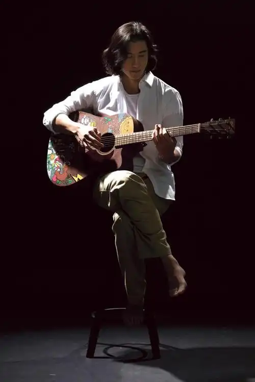 王力宏退出演艺圈超过一年,大年初七正式复出演唱新歌