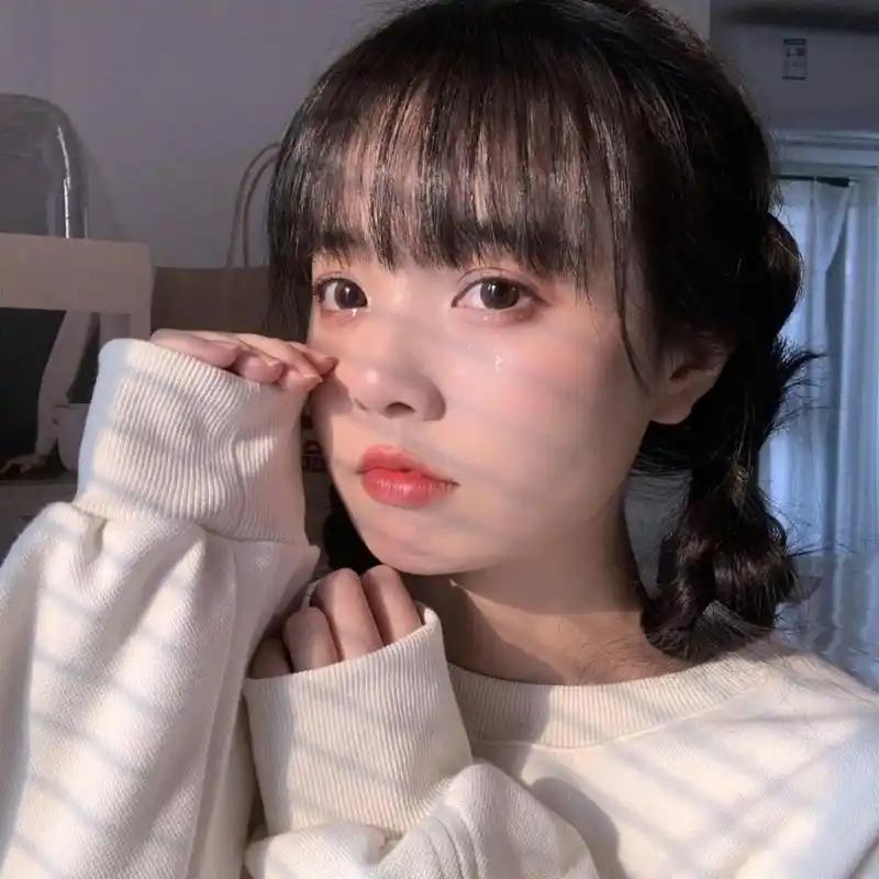 2020最火女生头像微信治愈可爱