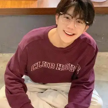 帅气暖到极致的男头_帅哥头像_头像大全_抖音头像_微信头像_库尔图图