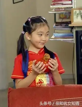 还记得家有儿女里那个可爱的朵朵吗现在的样子小编不愿接受