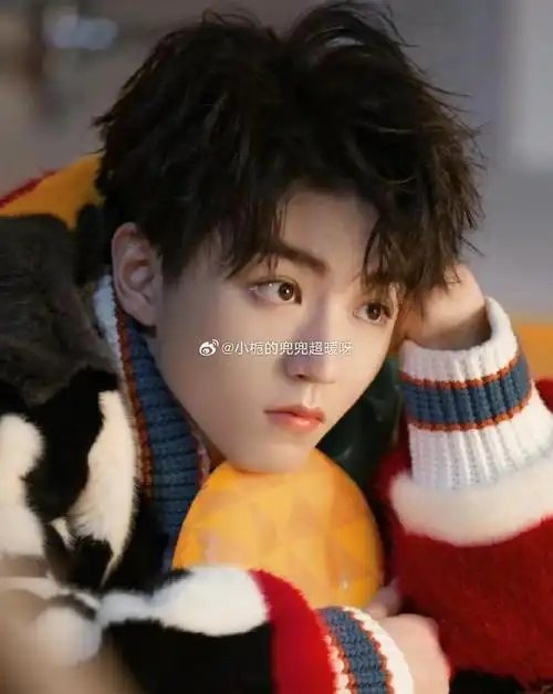 无水印头像册超话壁纸超话#手机壁纸##王俊凯壁纸##全屏壁纸##王俊凯