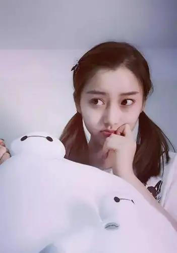 猎头关注中央戏剧学院丨刘垚昕