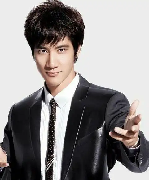 鹿晗个人简介国籍鹿晗个人简历资料