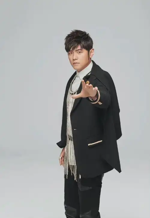 周杰伦近期写真照帅帅帅