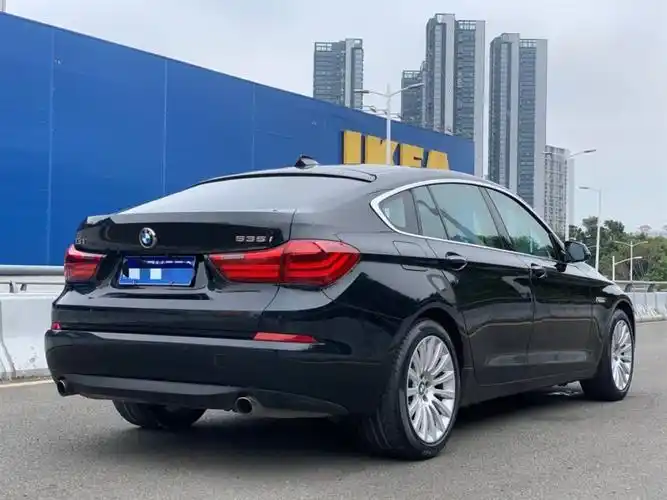 宝马 宝马5系gt 2015款 535i 领先型图片