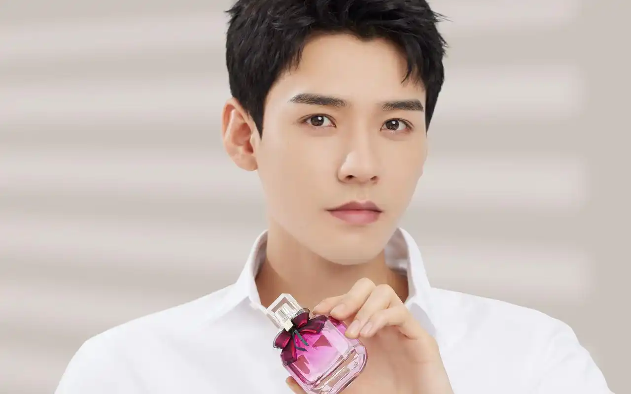 20210430 ysl线上直播-龚俊高清全程cut_哔哩哔哩 (゜-゜)つロ 干杯