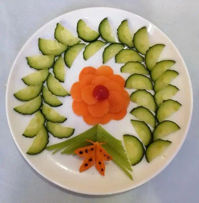 手工水果拼盘材料黄瓜胡萝卜#创意水果拼盘 #请给手艺人一个关 - 抖音