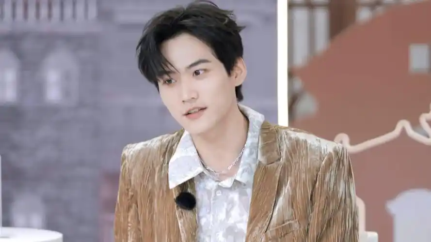 周柯宇废话文学##开推团深夜探秘推镇##开始推理吧