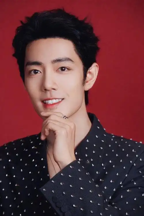 肖战##肖战满钻西装##肖战微博之夜红毯生图