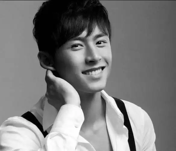 张哲瀚个人资料及照片杨洋王凯马可张哲瀚入榜四大小生