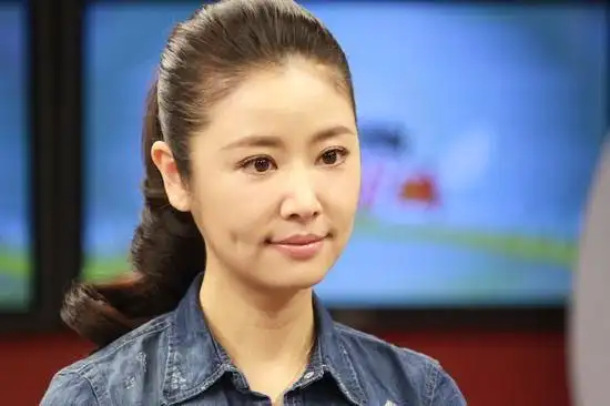 林心如酒窝可爱