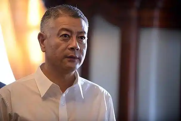 巫刚个人资料现任妻子(与前妻赵英离婚后至今未婚)