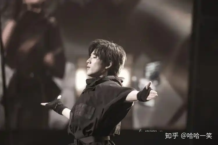 有没有宋亚轩的壁纸