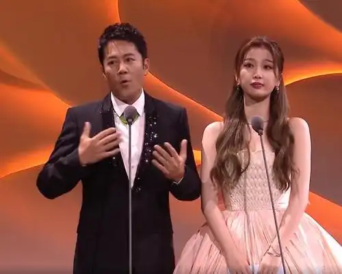 金鹰颁奖礼高清镜头下的明星:宋茜脸上现奇怪凹痕,李易峰微发福