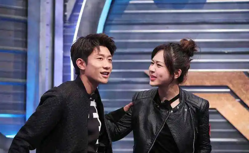 杨紫一生做得最正确的决定,就是与张一山成为最重要的朋友_友谊_这是