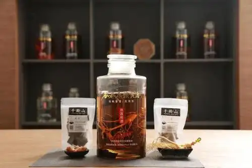 黄芪泡酒益气固表,3个黄芪酒的泡制配方推荐