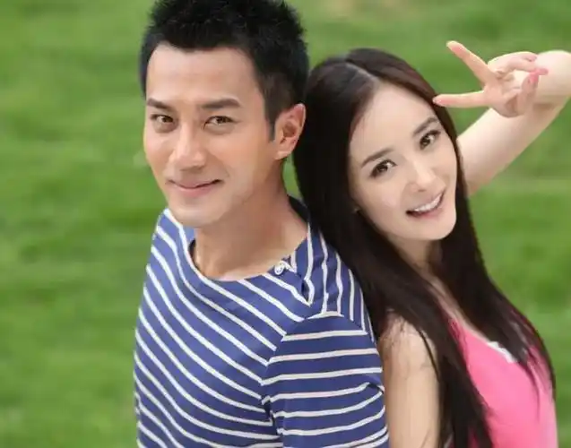 在绝大多数粉丝看来,偶像杨幂当初跟刘恺威结婚生娃就是个错误的决定.