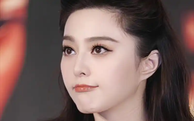 可爱公主风的范冰冰!