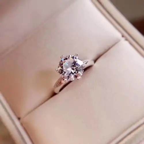 六爪一克拉钻戒六爪60分钻戒2克拉高碳钻戒 经典求婚结婚戒指批发