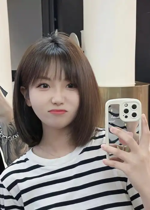 圆脸必备发型减龄瘦脸少女感满满