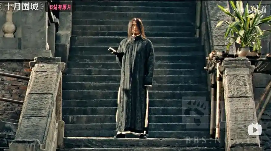 [电影] 《十月围城》里,黎明为什么不噶人啊?