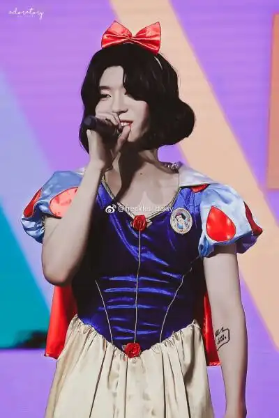 白雪公主 范丞丞